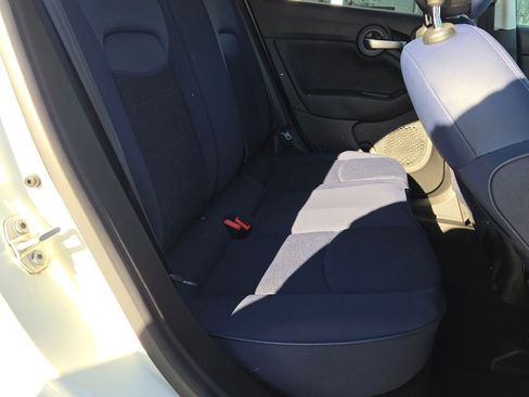 Used 2022 FIAT 500X Pop w/ Sport Appearance Package image 9