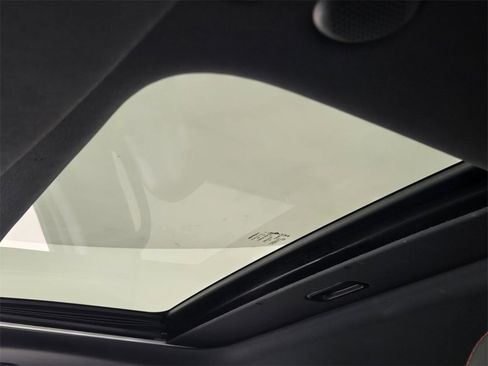 Used 2021 Jeep Grand Cherokee Trailhawk image 11