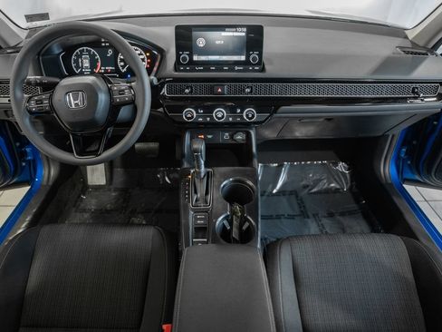 Used 2023 Honda Civic LX image 16