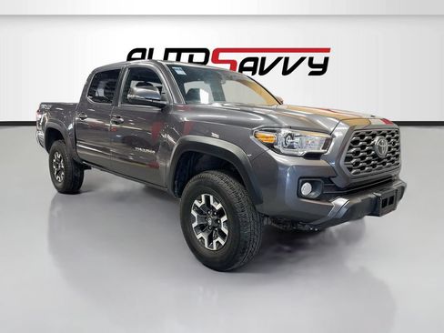 Used 2022 Toyota Tacoma TRD Off-Road AWD/4WD image 1