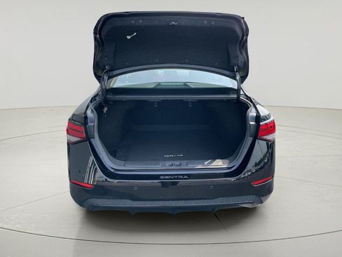 Used 2025 Nissan Sentra SV w/ All-Weather Package FWD image 9