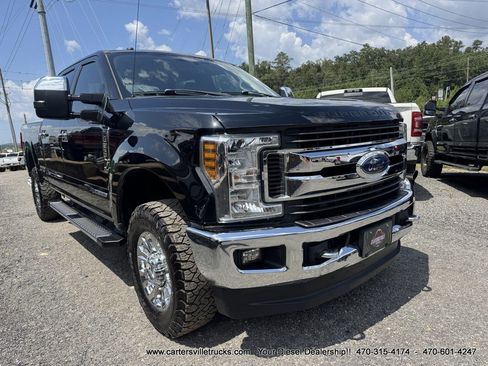 Used 2019 Ford F250 XLT w/ XLT Premium Package AWD/4WD image 5