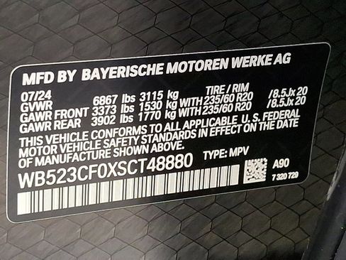 Certified 2025 BMW iX xDrive50 image 30