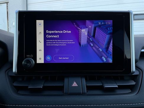 Used 2025 Toyota RAV4 XLE image 30