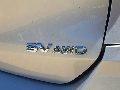Used 2018 Nissan Rogue SV AWD/4WD image 31