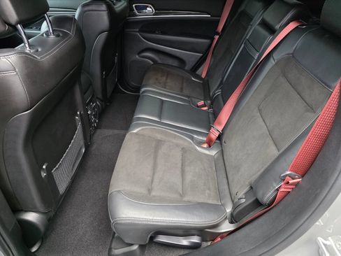Used 2021 Jeep Grand Cherokee SRT AWD/4WD image 13