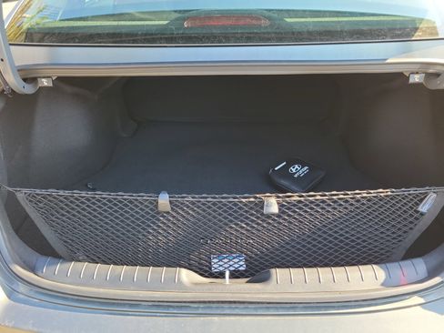 New 2025 Hyundai Elantra SEL image 8