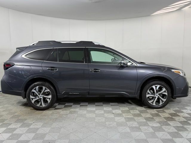 Used 2022 Subaru Outback Touring AWD/4WD image 9