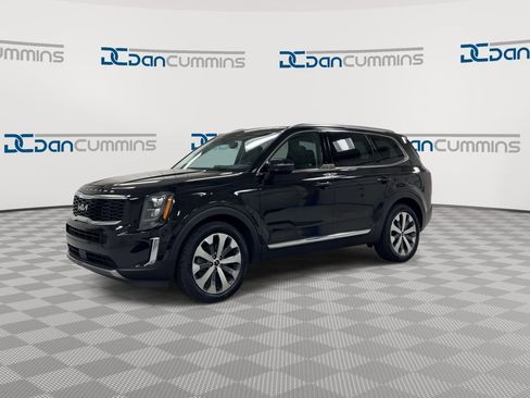 Used 2022 Kia Telluride EX w/ EX Premium Package AWD/4WD image 4