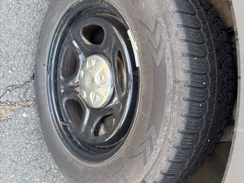 Used 2021 Ford Explorer 4WD Police Interceptor image 9