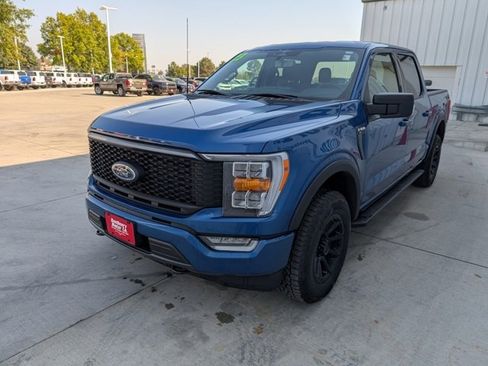 Used 2023 Ford F150 XLT image 39