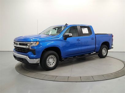 New 2025 Chevrolet Silverado 1500 LT w/ Leather Package