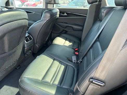 Used 2020 Kia Sorento EX AWD/4WD image 10