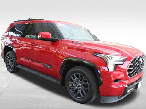 Certified 2023 Toyota Sequoia Platinum AWD/4WD image 19