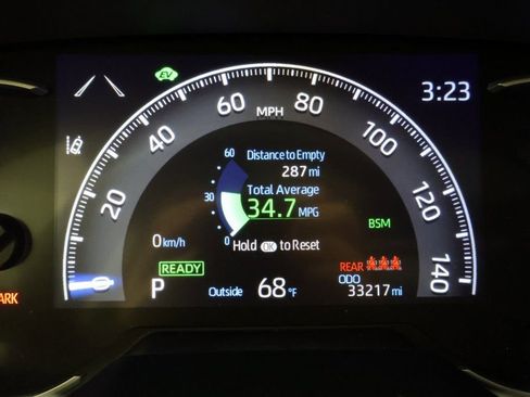 Used 2020 Toyota RAV4 Limited image 17