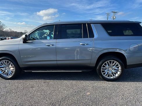 New 2026 Chevrolet Suburban Premier w/ Sun And Tow Package image 8