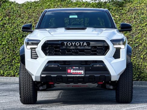 New 2026 Toyota Tacoma TRD Pro AWD/4WD image 9