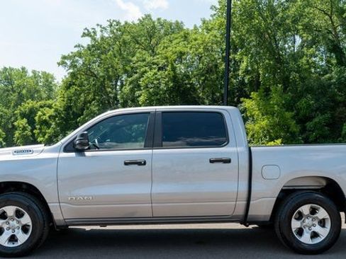 Used 2023 RAM 1500 Big Horn AWD/4WD image 9