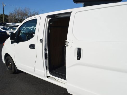 Used 2019 Nissan NV200 SV w/ Navigation Package image 32