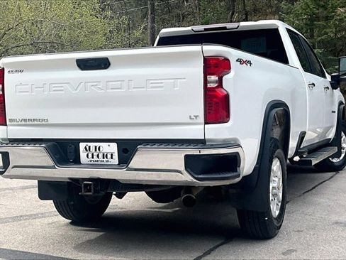 Used 2021 Chevrolet Silverado 3500 LT AWD/4WD image 5