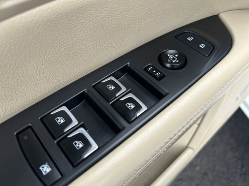 Used 2017 Cadillac CT6 3.6 AWD image 21