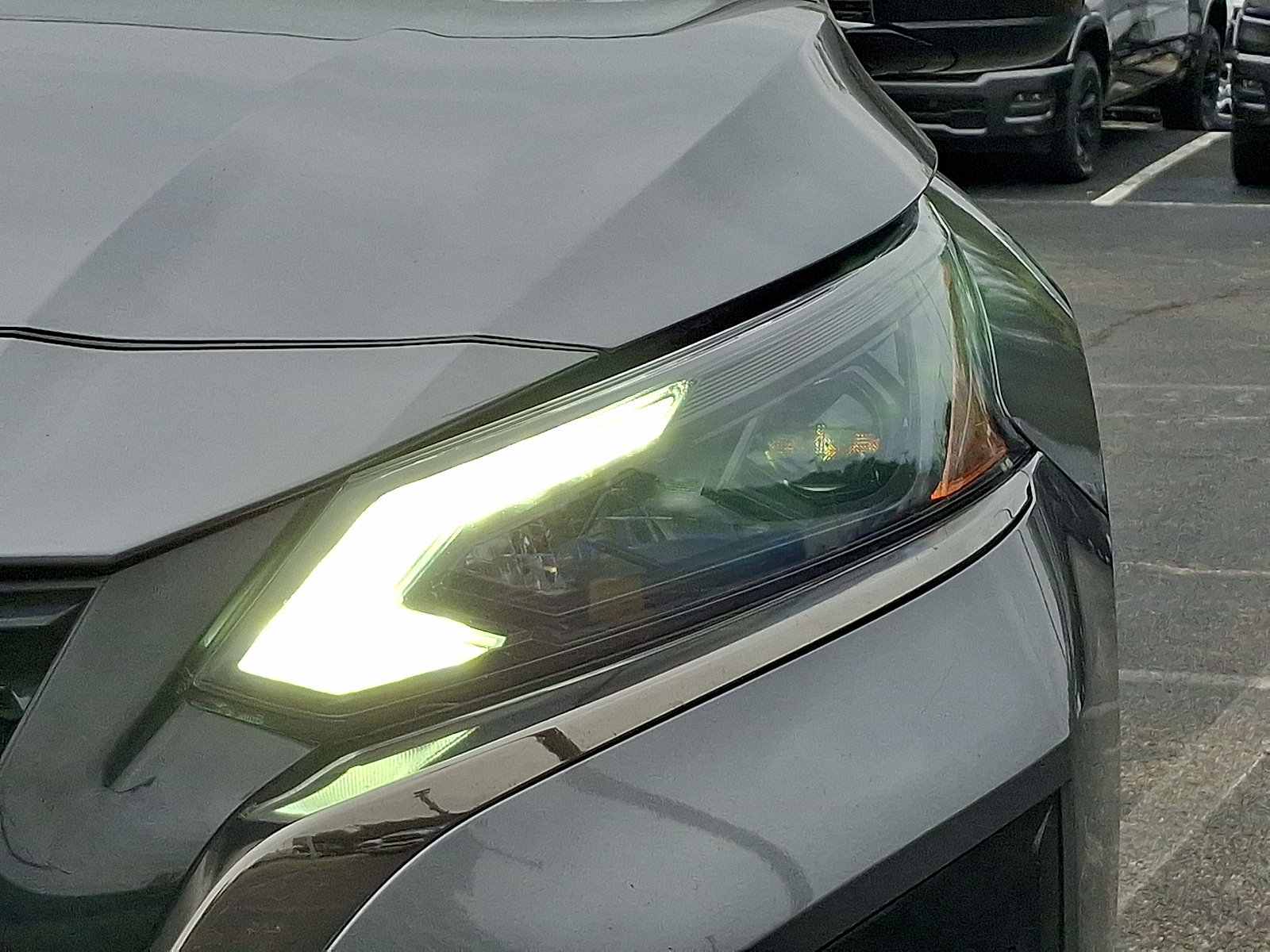 Used 2024 Nissan Altima 2.5 SR FWD image 9