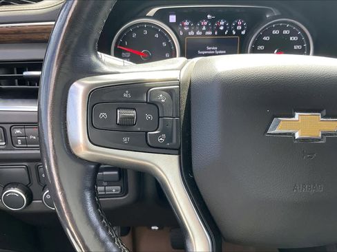 Used 2021 Chevrolet Tahoe Premier w/ Premium Package image 44