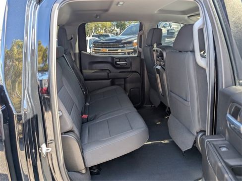 Certified 2023 Chevrolet Silverado 1500 Custom image 12