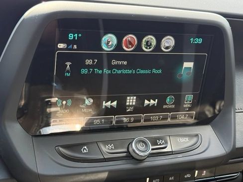 Used 2018 Chevrolet Camaro LT w/ Technology Package RWD image 13
