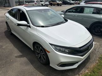 Used 2020 Honda Civic Touring video 1