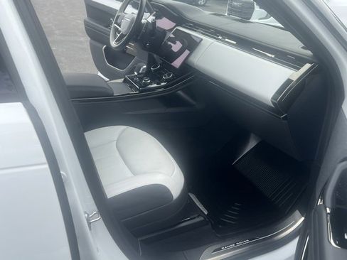 Used 2023 Land Rover Range Rover Sport SE Dynamic image 25