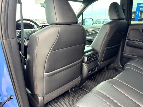 Used 2025 Honda Passport TrailSport image 21