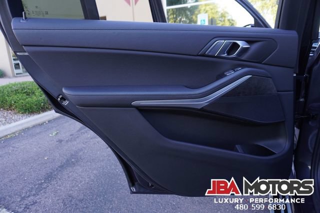 Used 2022 BMW X7 xDrive40i w/ Premium Package AWD/4WD image 99