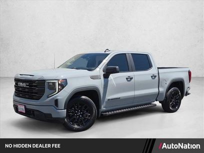 Used 2024 GMC Sierra 1500 Pro w/ Graphite Edition