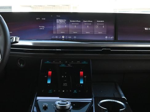 Certified 2025 Cadillac Escalade Premium Luxury w/ LPO, Floor Liner Package AWD/4WD image 13