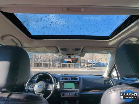 Used 2017 Subaru Outback 3.6R Limited image 4