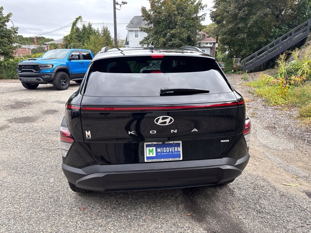 Certified 2026 Hyundai Kona SEL Sport AWD/4WD image 5
