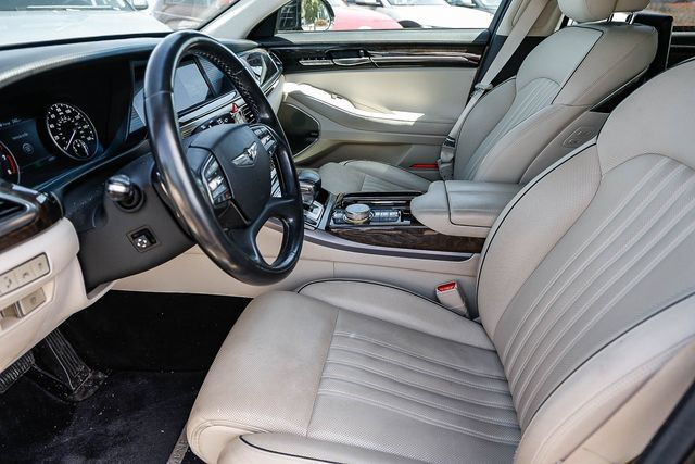 Used 2019 Genesis G90 5.0 Ultimate RWD image 18
