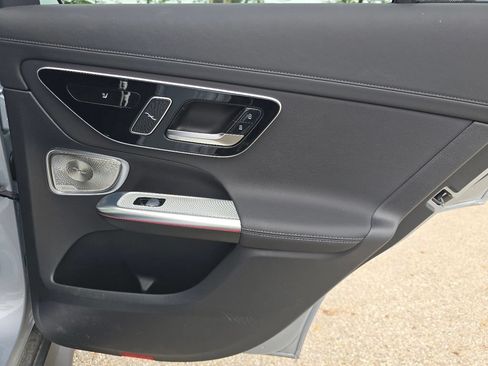 Used 2026 Mercedes-Benz GLC 300 4MATIC image 25