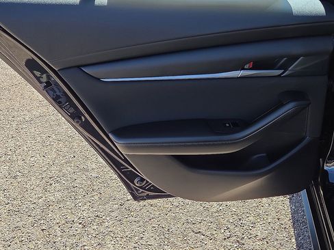 New 2026 MAZDA MAZDA3 s FWD image 19