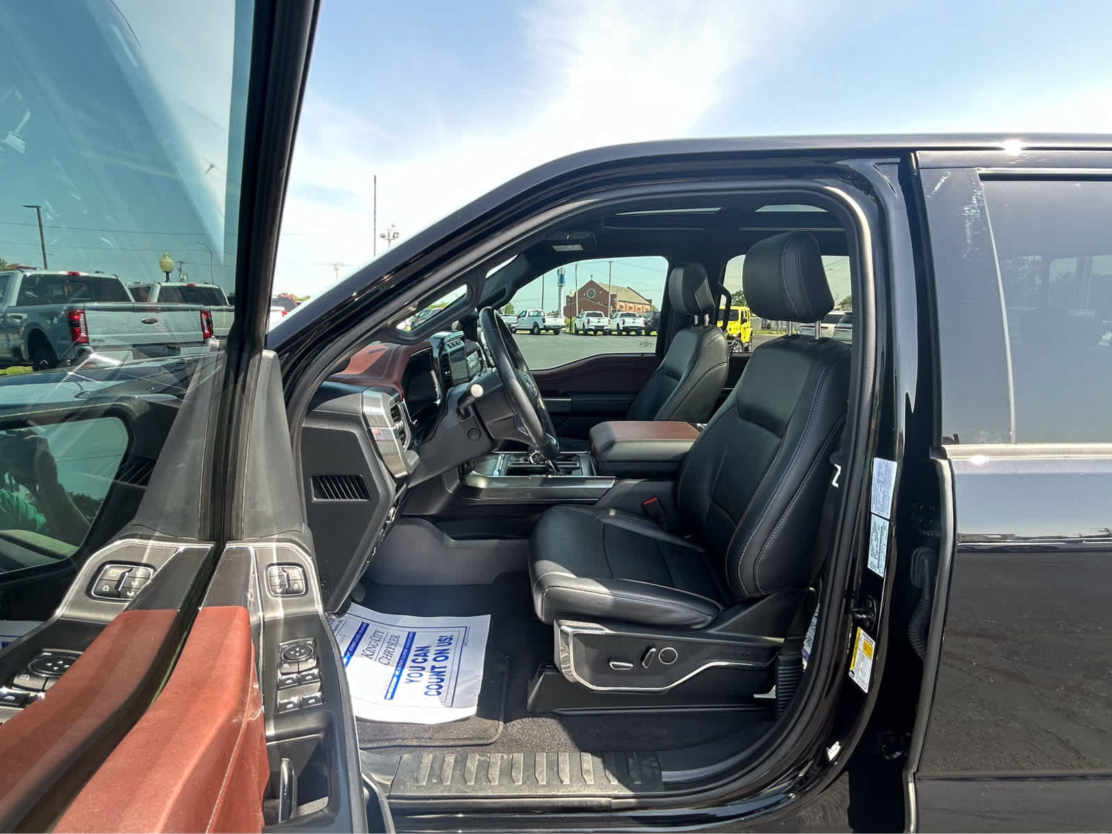 Used 2023 Ford F150 Lariat w/ Equipment Group 502A High AWD/4WD image 18