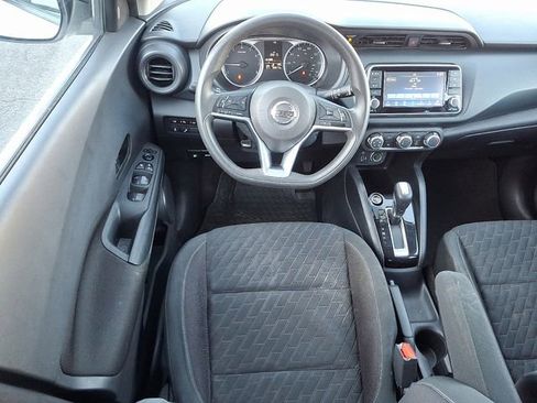 Used 2021 Nissan Kicks S image 12