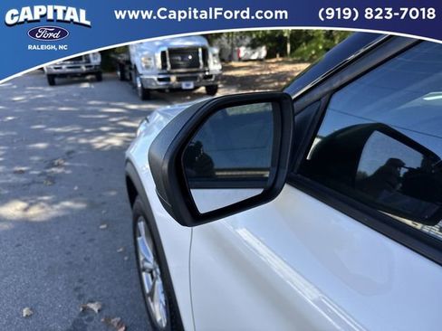 Certified 2022 Ford Explorer XLT w/ Equipment Group 202A image 12