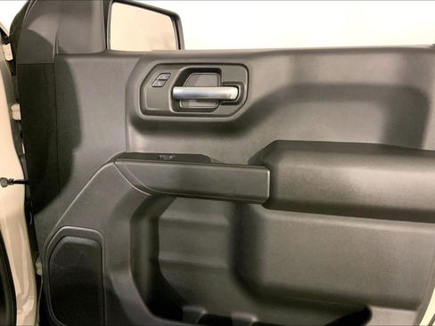 Used 2026 Chevrolet Silverado 1500 Custom Trail Boss w/ Dark Appearance Package AWD/4WD image 24