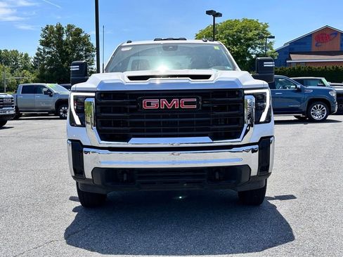 New 2025 GMC Sierra 3500 Pro w/ Convenience Package RWD image 4