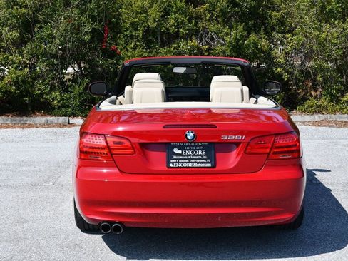 Used 2011 BMW 328i Convertible image 37