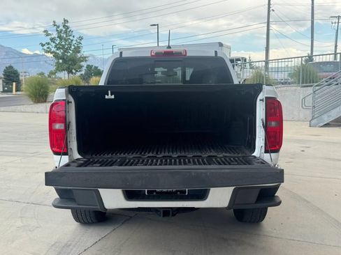 Used 2016 Chevrolet Colorado Z71 AWD/4WD image 15