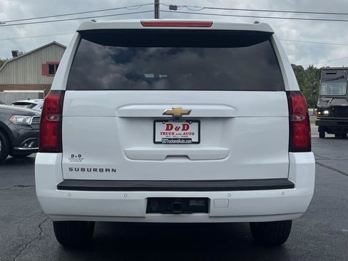 Used 2019 Chevrolet Suburban LT AWD/4WD image 22