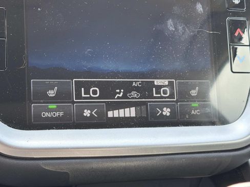 Certified 2024 Subaru Outback Limited AWD/4WD image 35