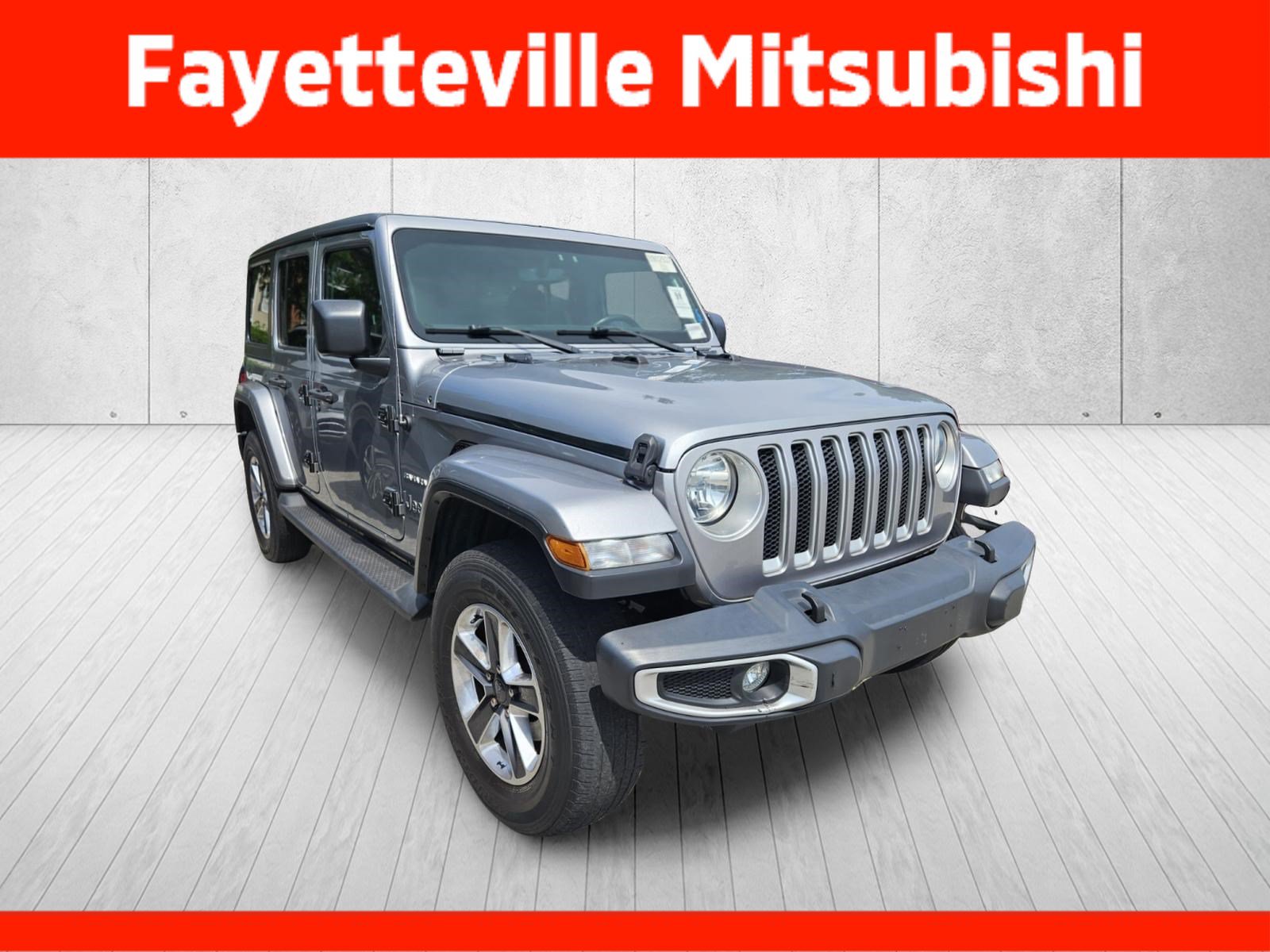 Used 2018 Jeep Wrangler Unlimited Sahara AWD/4WD image 2